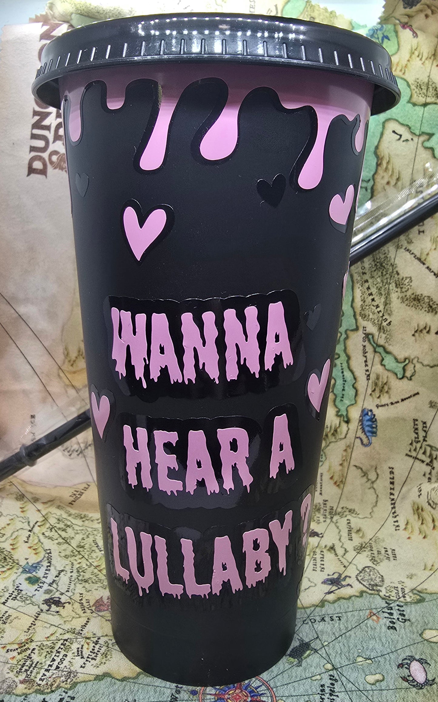 Huntress dead by daylight reusable 24oz cold cup