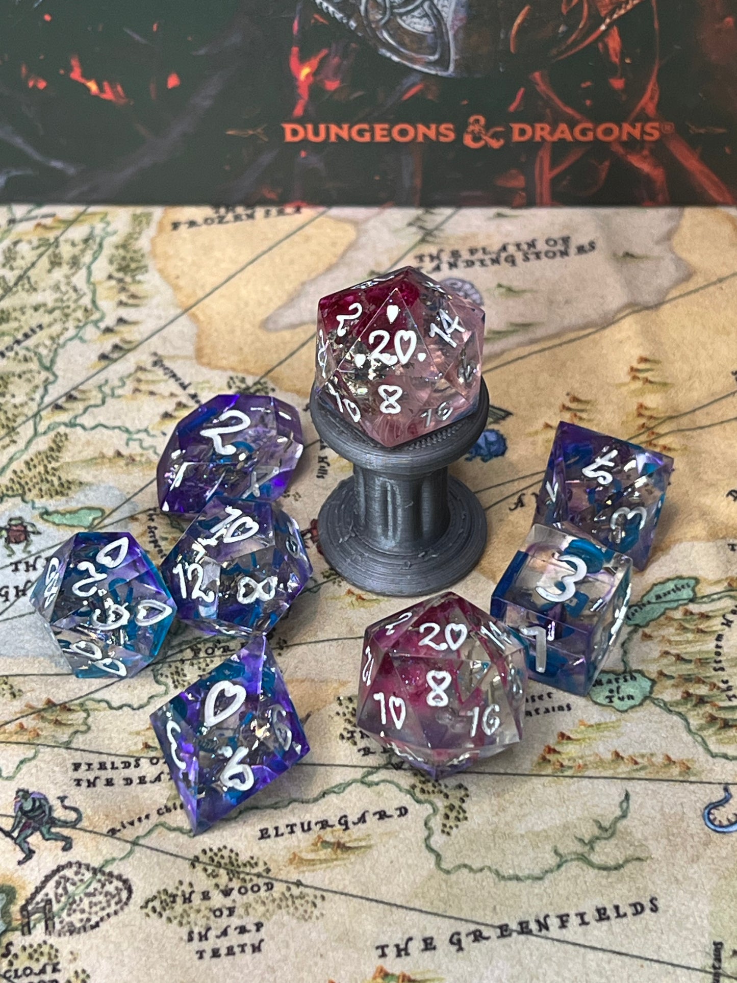 Botanical Handmade Resin Advantage Dice Set