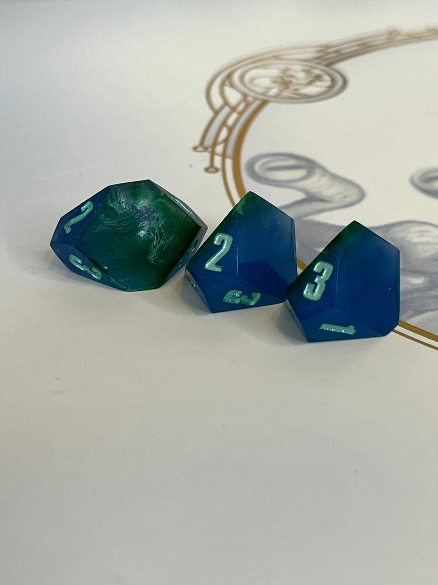 Earthly Handmade 3XD3 Resin Dice Set