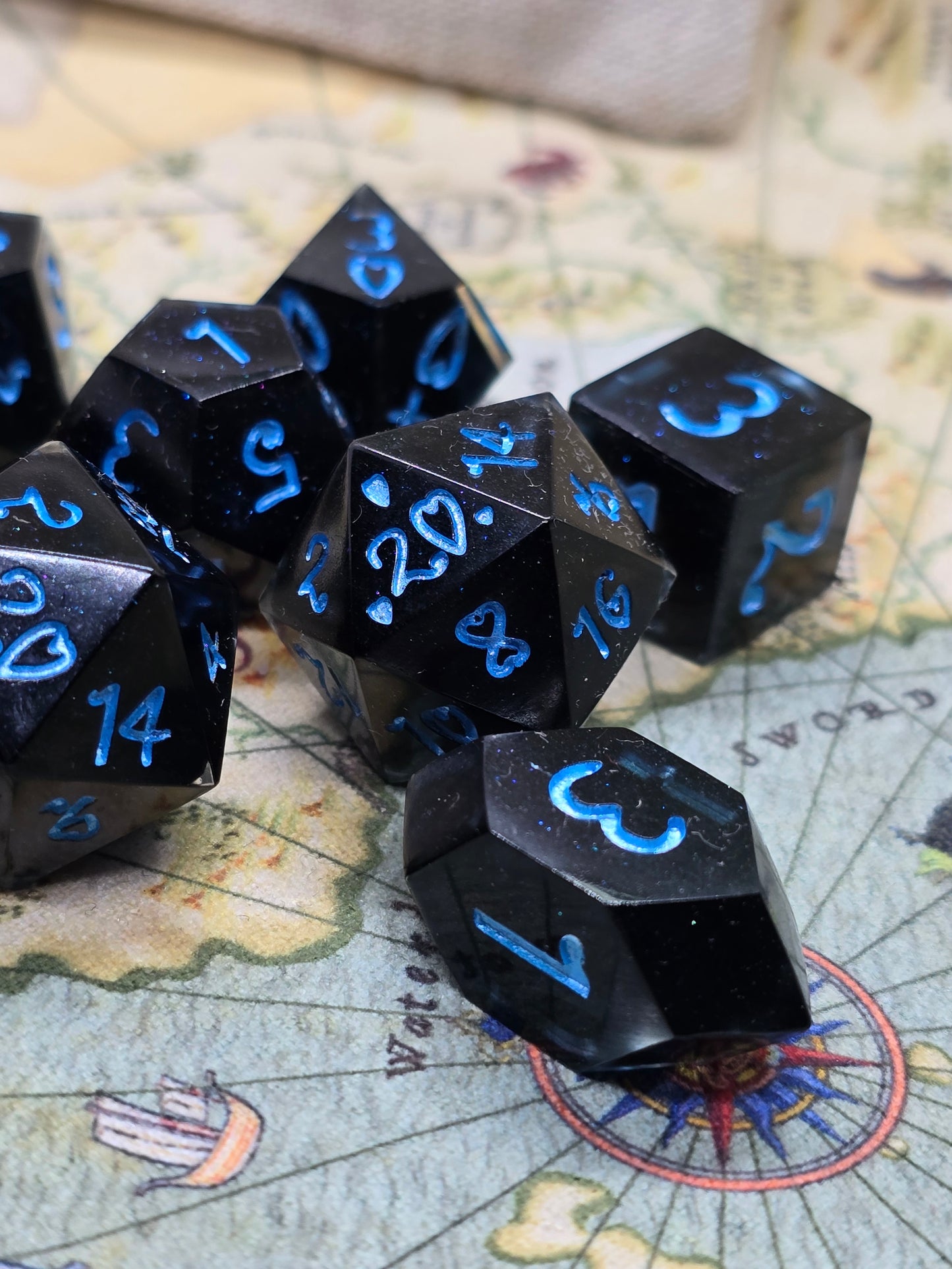 Astral hearts handmade 8 piece dice set