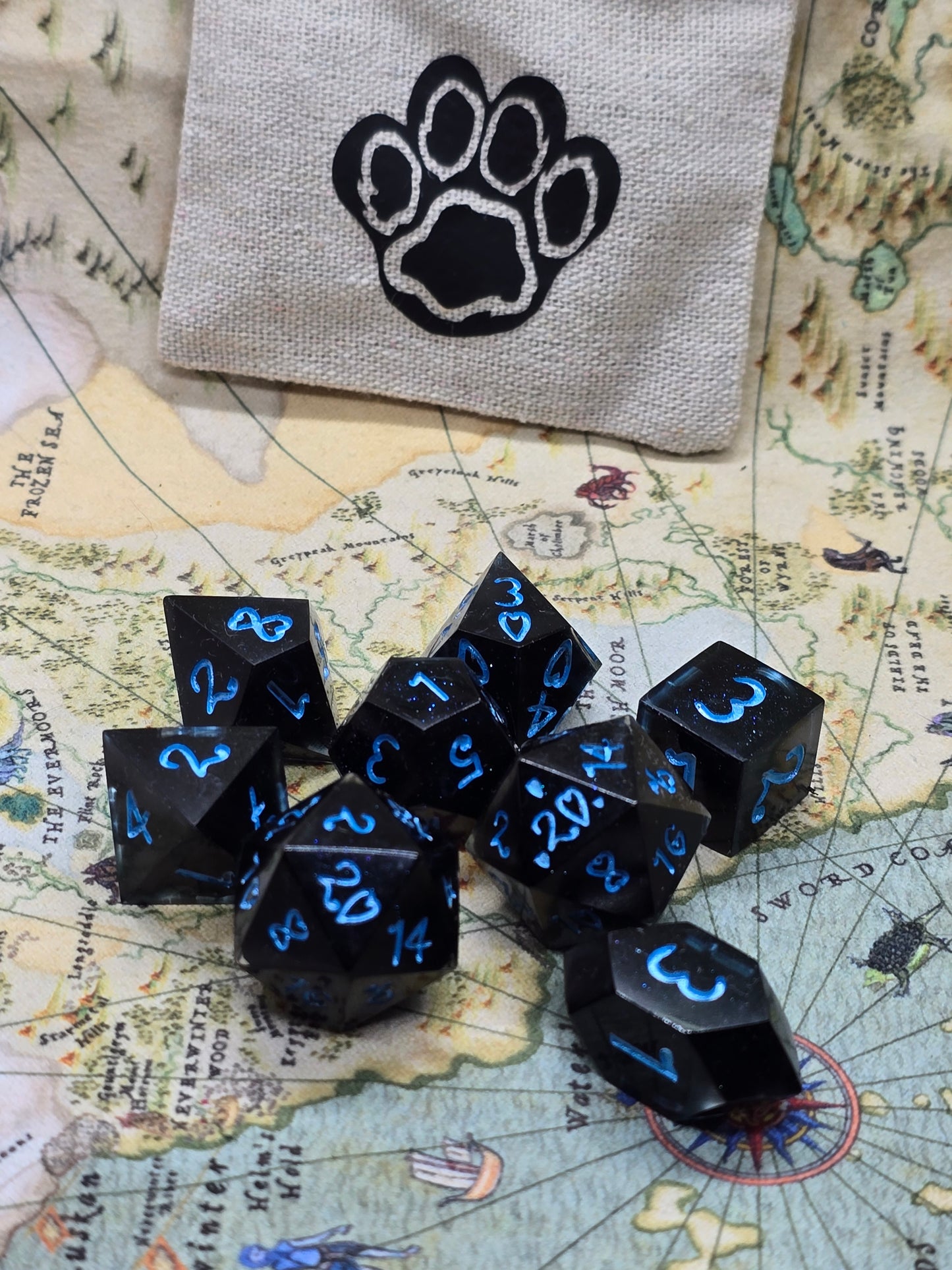 Astral hearts handmade 8 piece dice set
