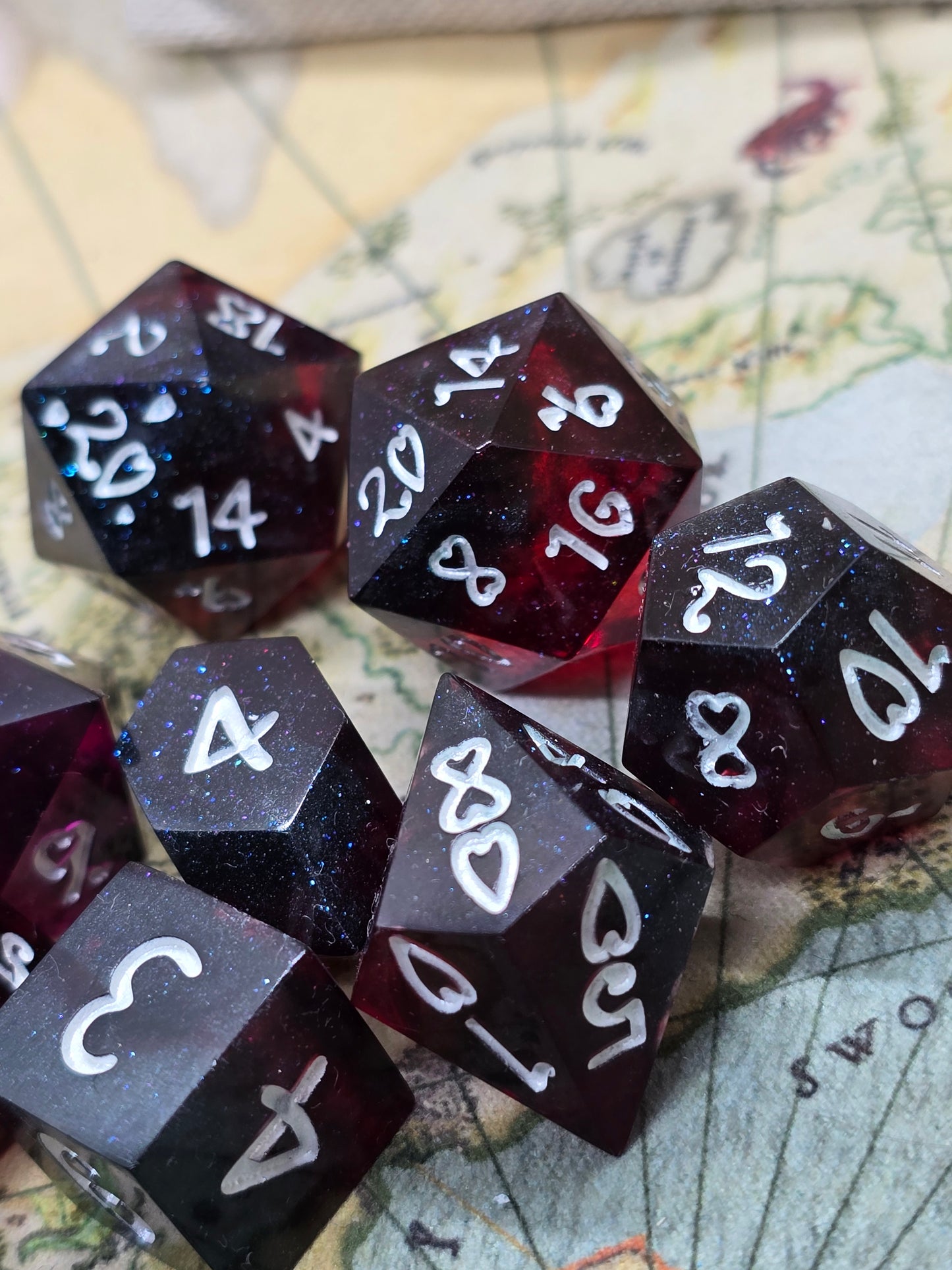 Dark hearts handmade 8 piece dice set