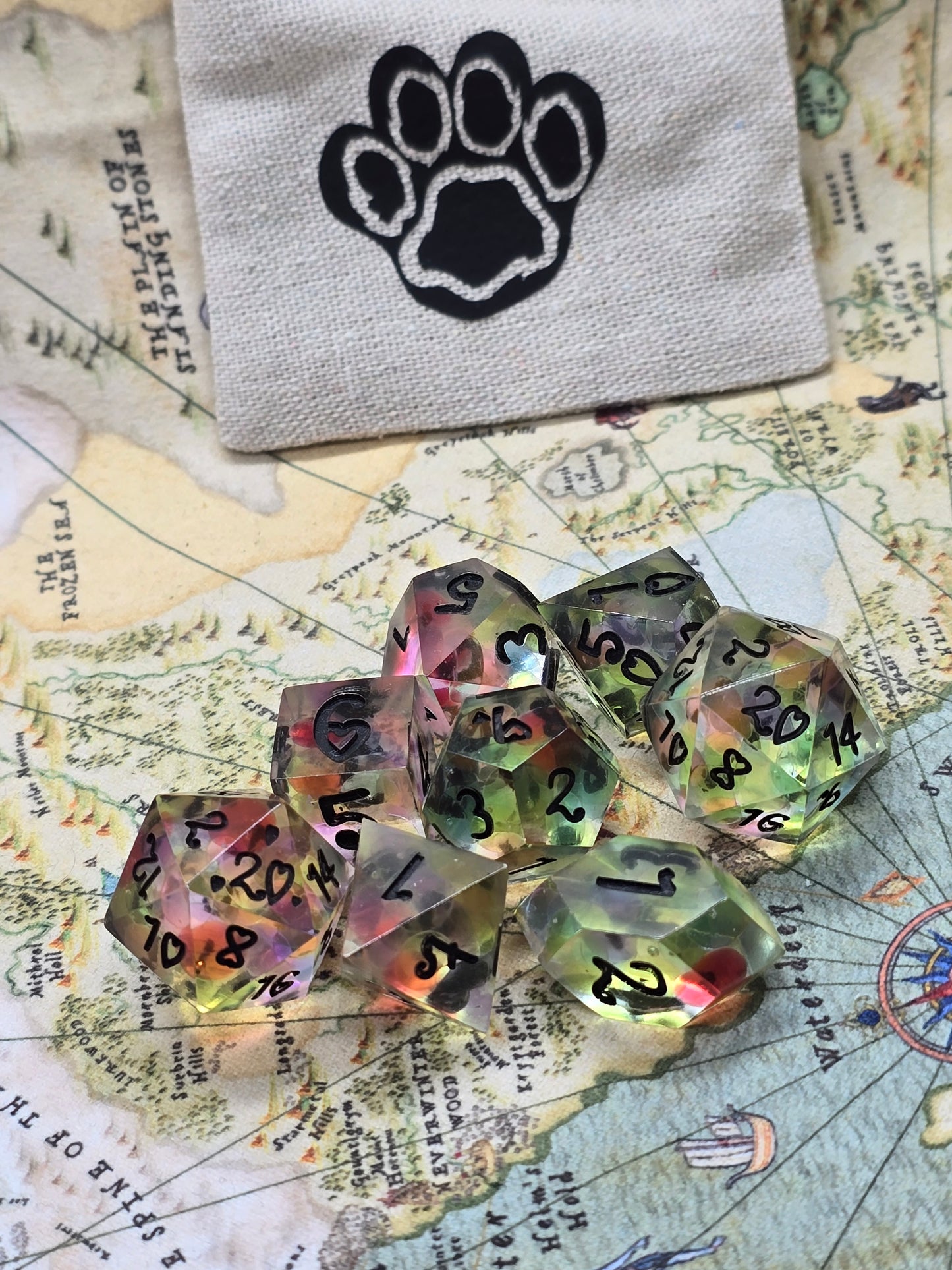 Gummy hearts handmade 8 piece dice set