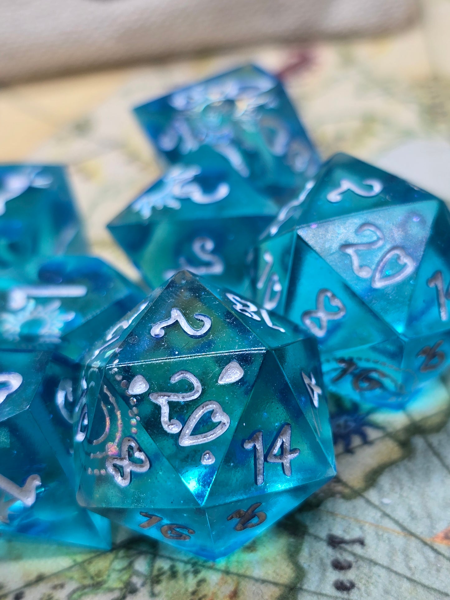 Astral hearts handmade 8 piece diceset
