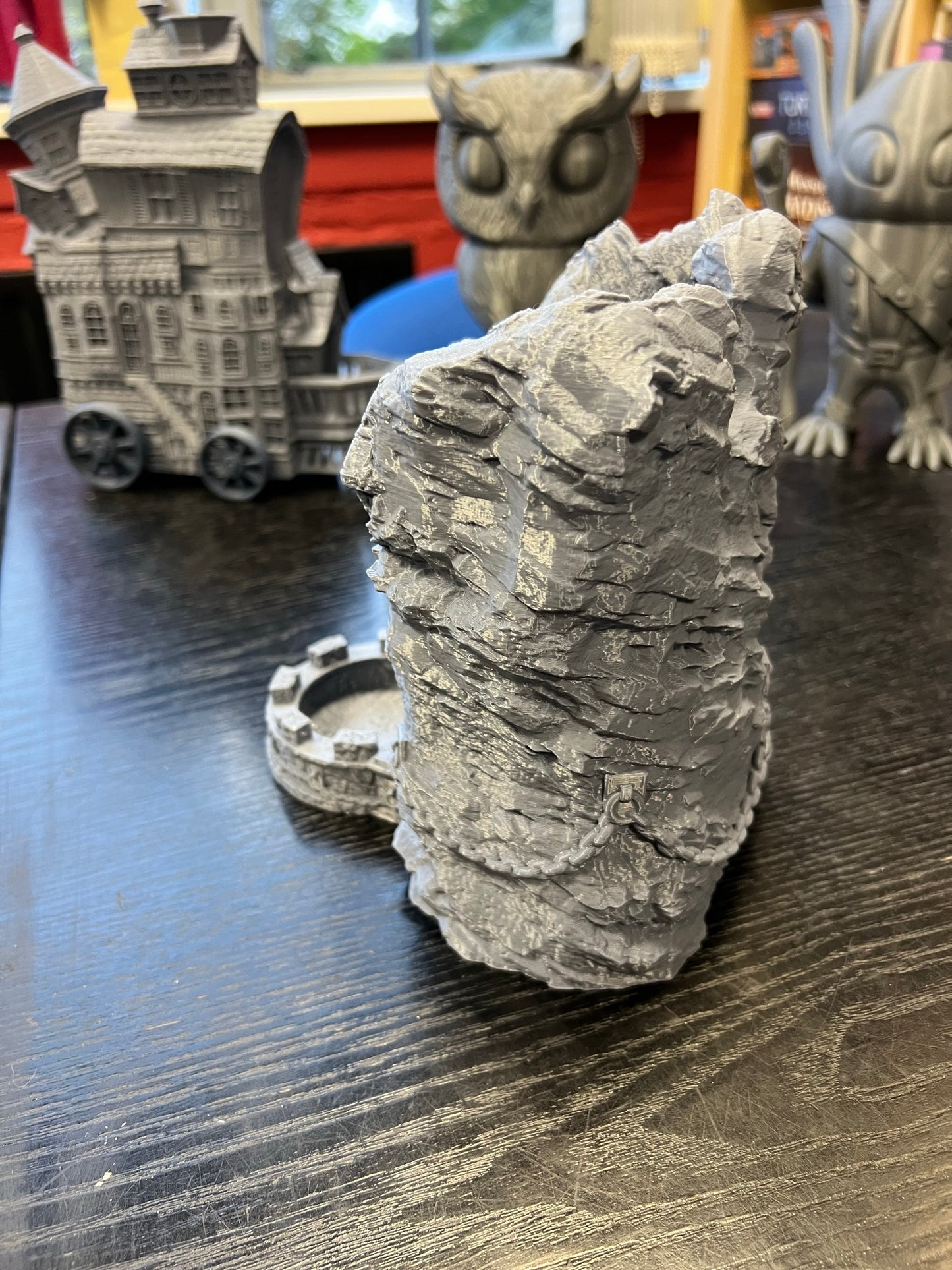 Dwarf Bastion Dice Tower - The Game of Destiny - Txarli Factory