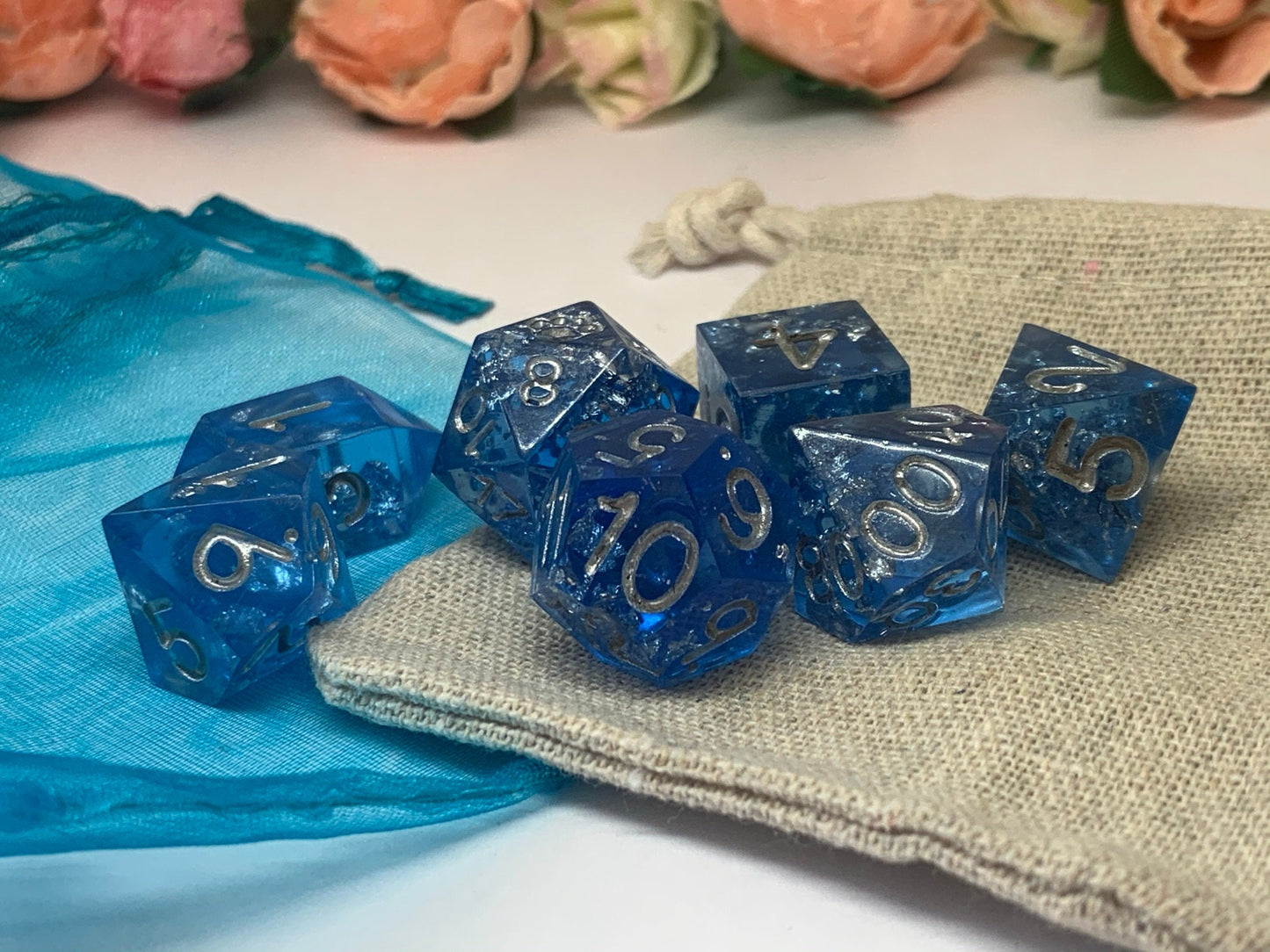 Mako Handmade Resin Edge Dice Set