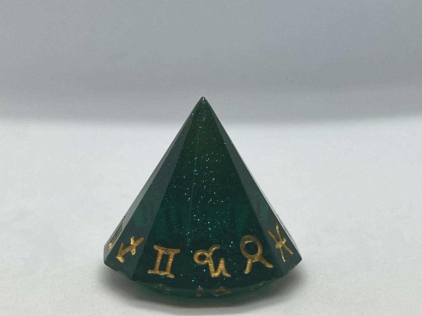 Emerald Handmade Crystal Gem Zodiac Resin Dice D12