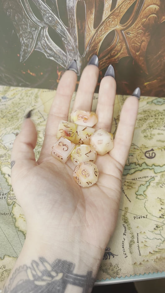 Sunrise Handmade Resin Sharp Edge Dice Set