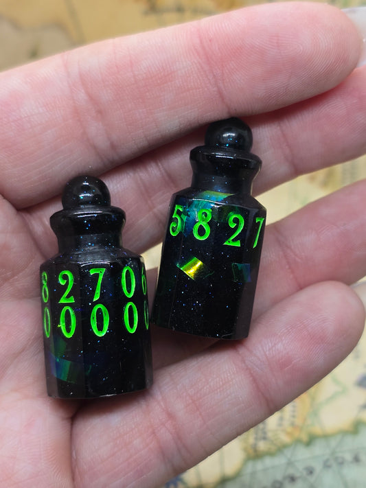 Handmade potion D10 & D100 pair of dice