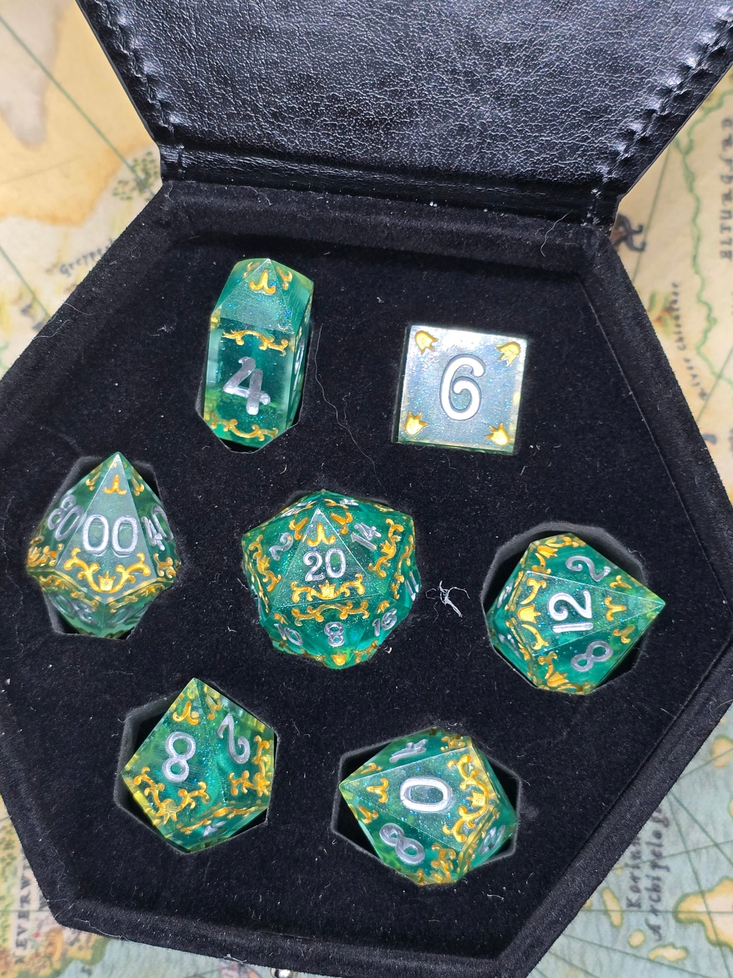 Royal seas 7 pc handmade dice set