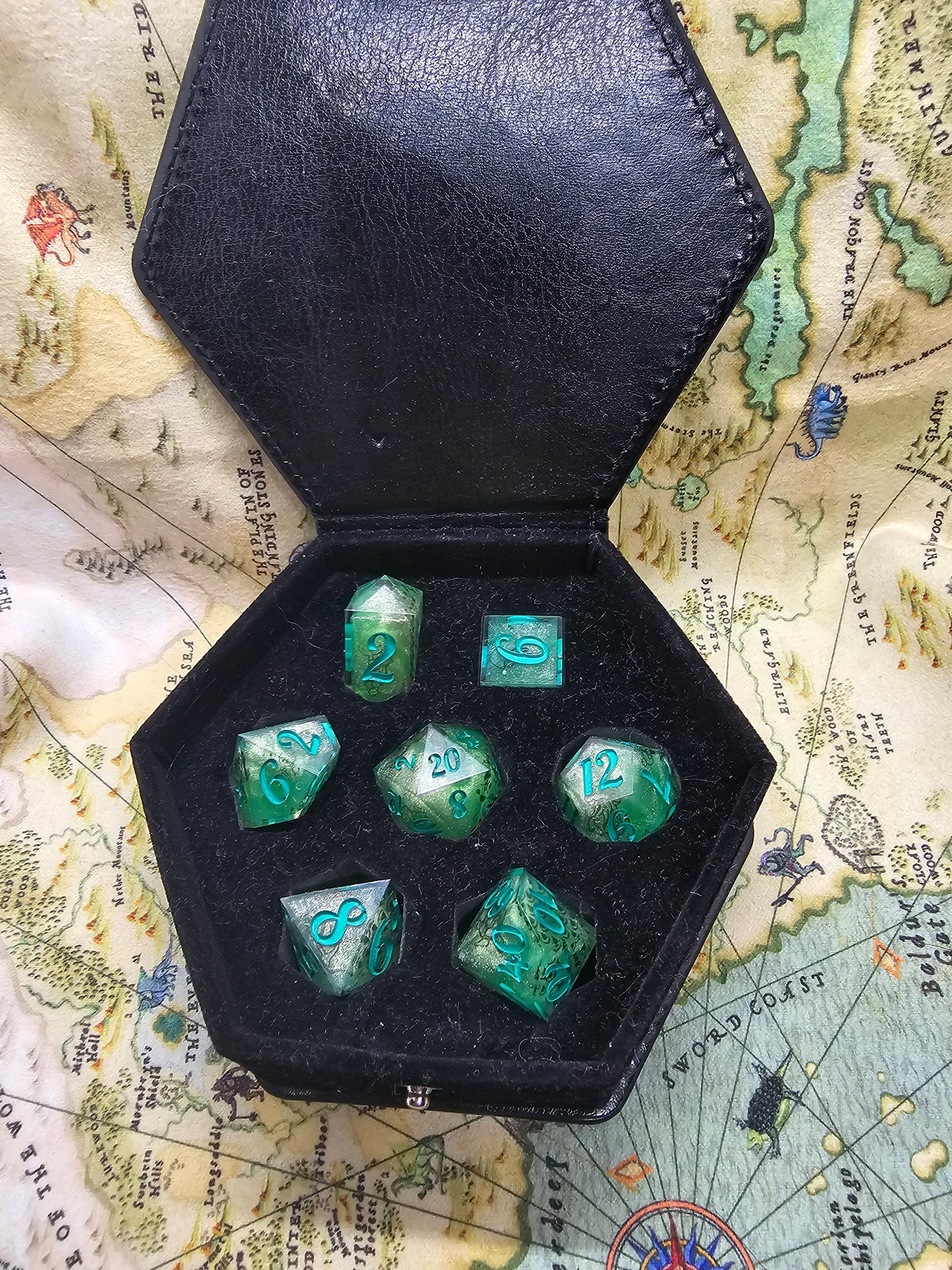 Merfok Handmade Sharp Edge Resin Dice Sets