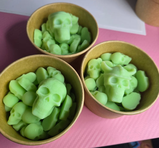 Key lime and peppermint - Skull Scoopie Wax Melt Pot