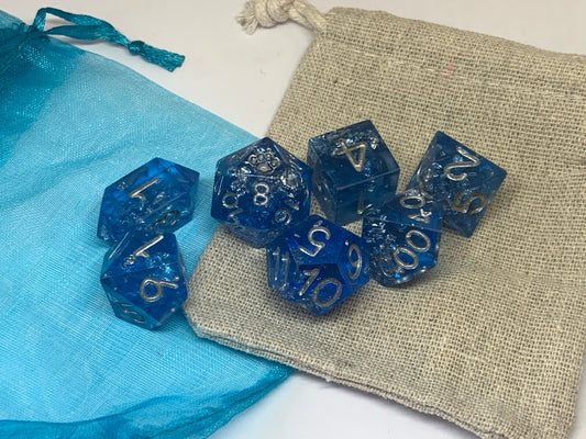 Mako Handmade Resin Edge Dice Set