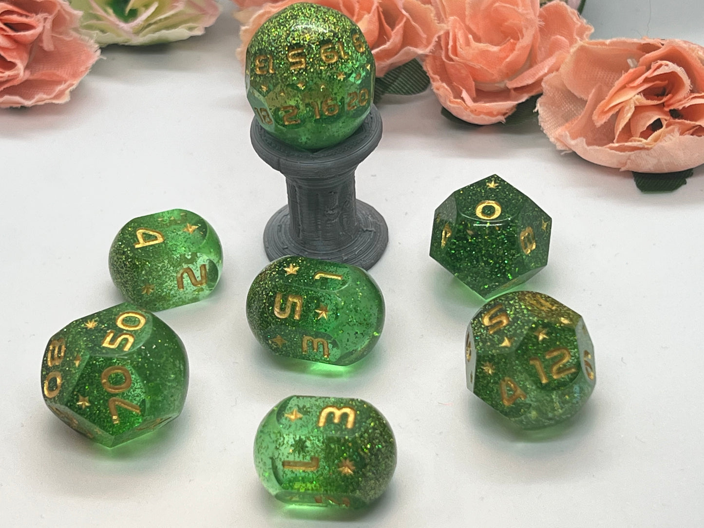 Rouges Riches Handmade Resin Orb Dice Set